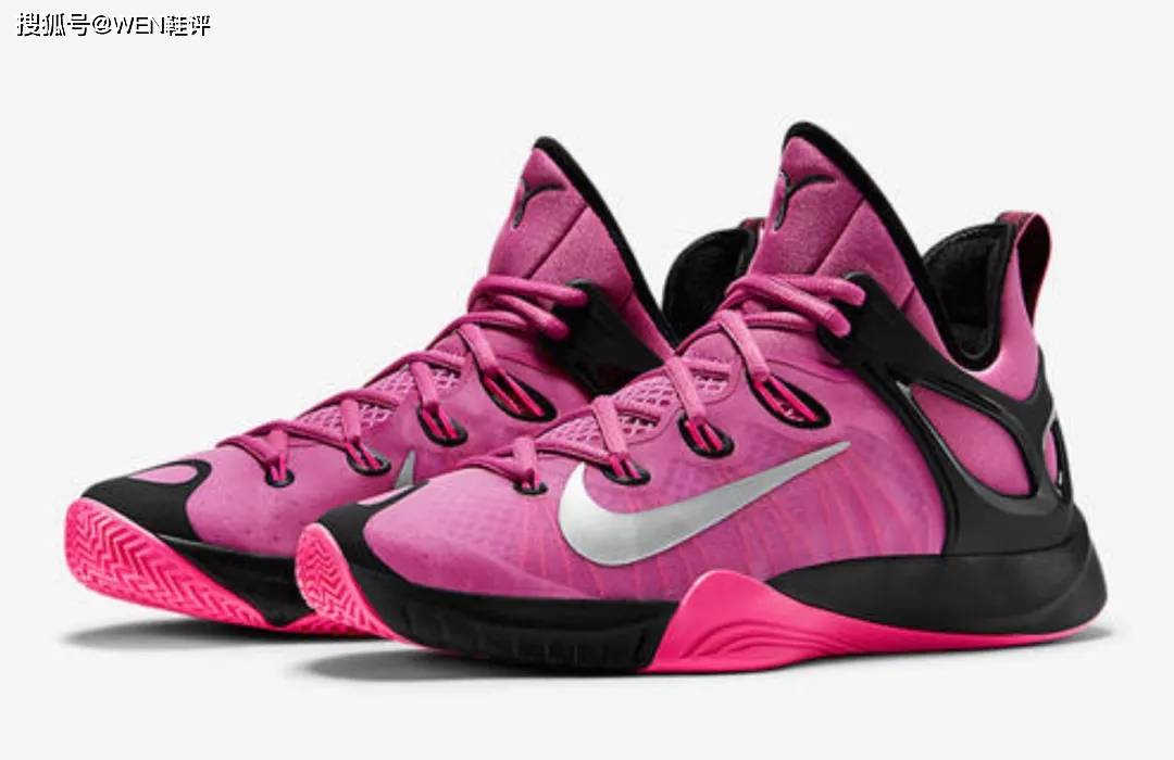 ky棋牌-
双层zoom+流线型鞋身！这设置和性能居然不是一双篮球鞋(图3)